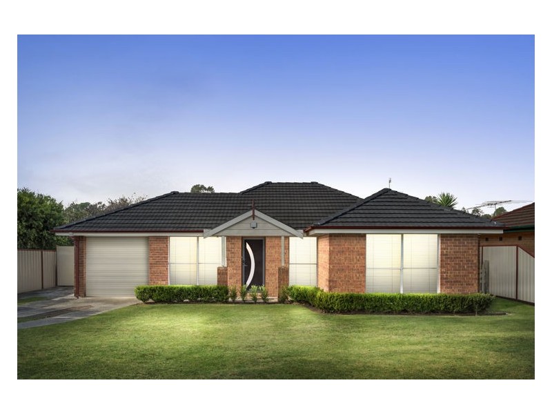 9 Oaktree Grove, Prospect NSW 2148
