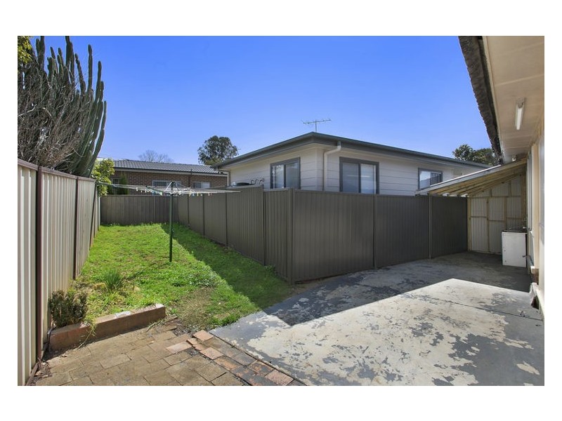 5 Byrne Boulevard, Marayong NSW 2148
