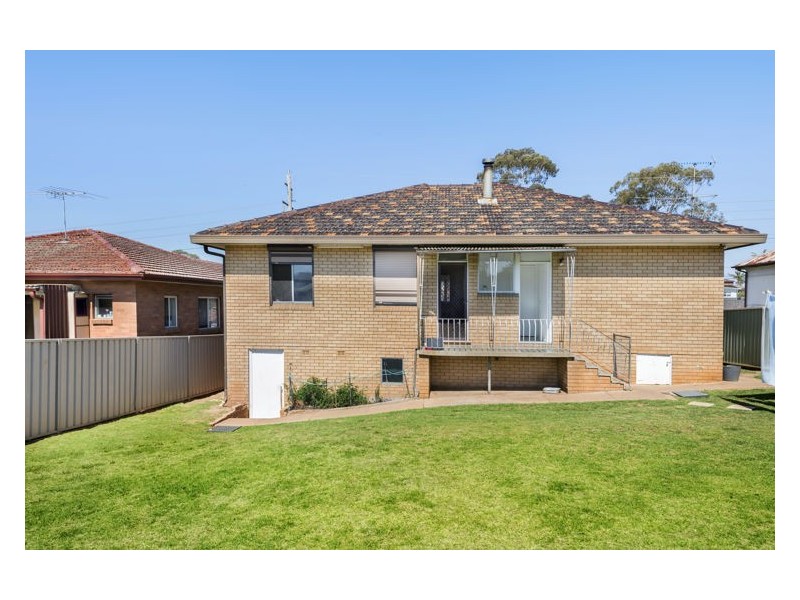 143 Whalans Road, Greystanes NSW 2145