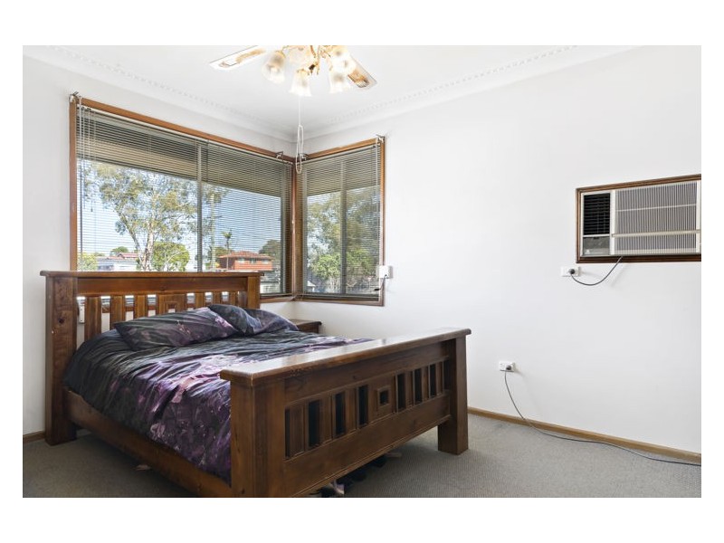 143 Whalans Road, Greystanes NSW 2145
