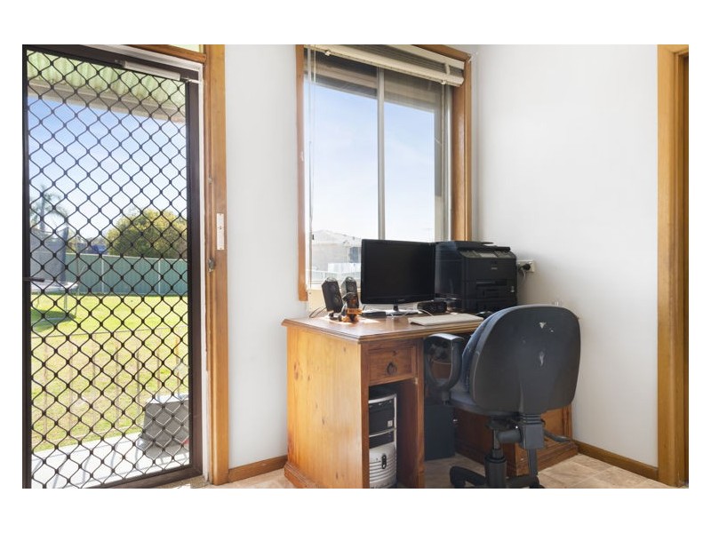 143 Whalans Road, Greystanes NSW 2145