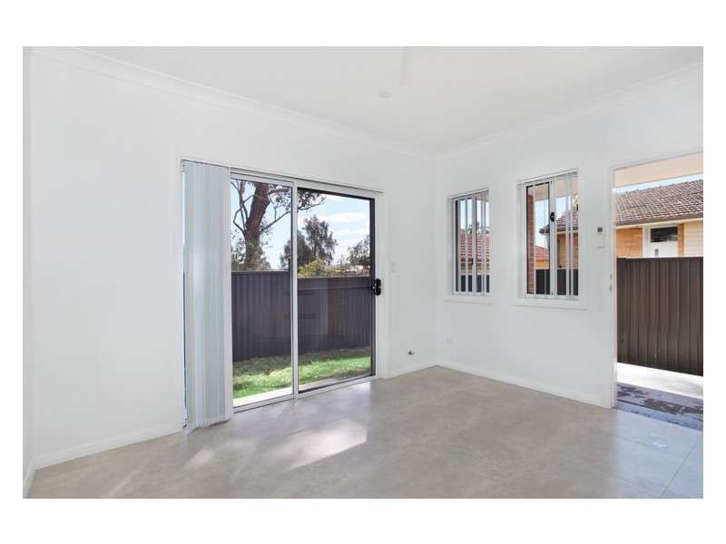 16A Hilltop Avenue, Blacktown NSW 2148