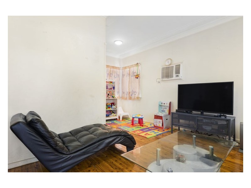 5 Julie Street, Blacktown NSW 2148