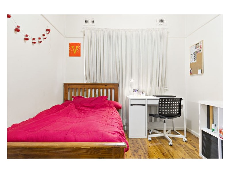 5 Julie Street, Blacktown NSW 2148