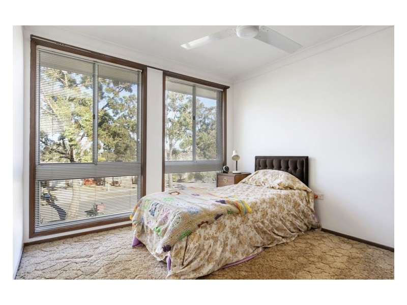 16 Upwey Street, Prospect NSW 2148