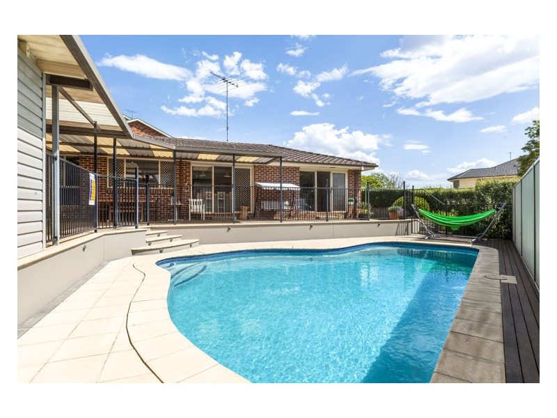 4 Griffin Place, Doonside NSW 2767