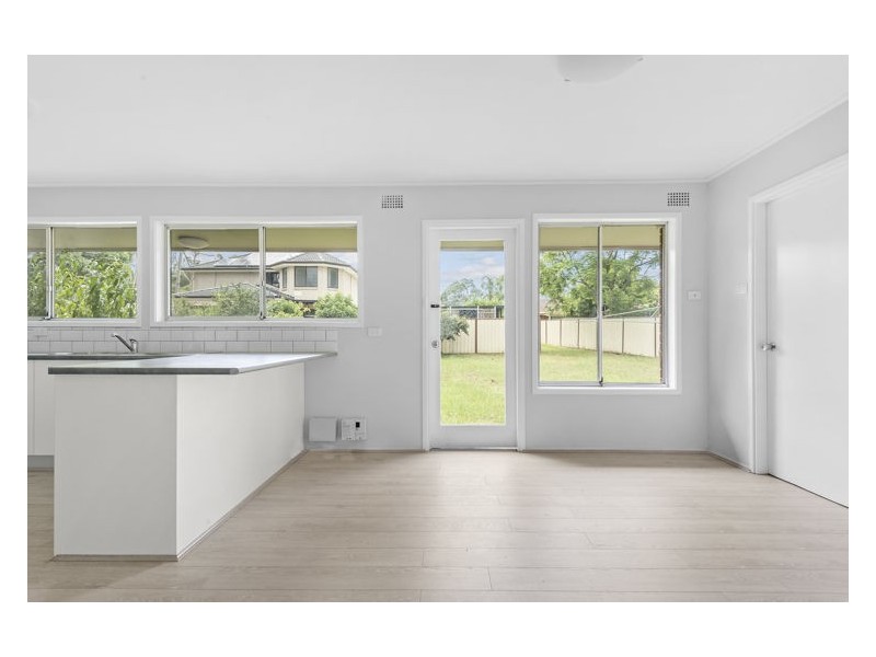 6 Kelsall Street, Doonside NSW 2767