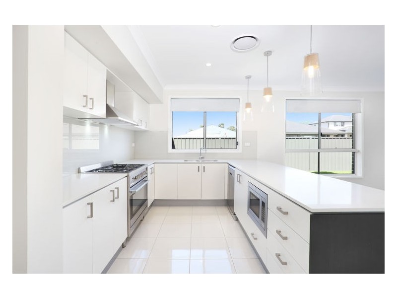 55 Pandorea Street, Claremont Meadows NSW 2747