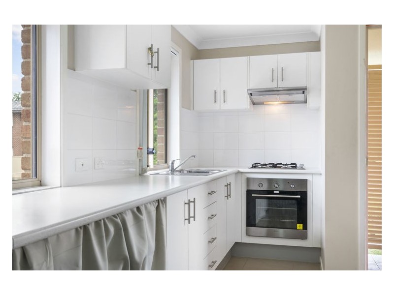 2/18 Sydney Street, Blacktown NSW 2148