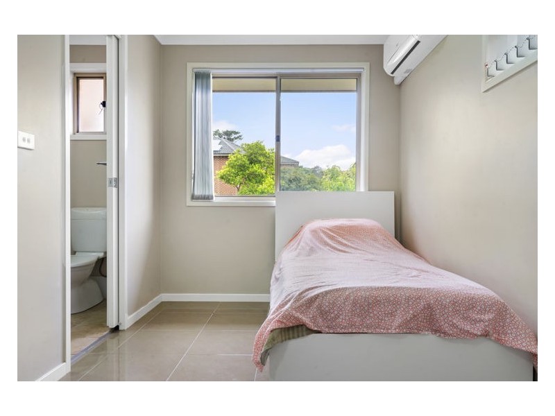 2/18 Sydney Street, Blacktown NSW 2148