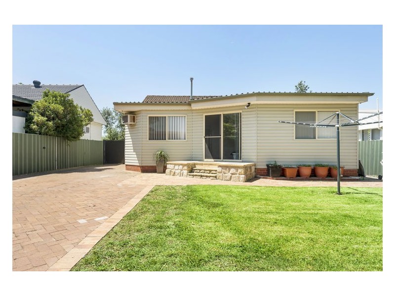24 Thomas Kelly Crescent, Lalor Park NSW 2147
