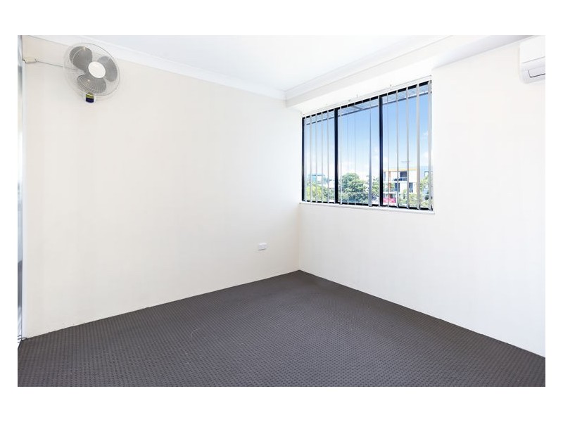 27/16-18 Oxford Street, Blacktown NSW 2148
