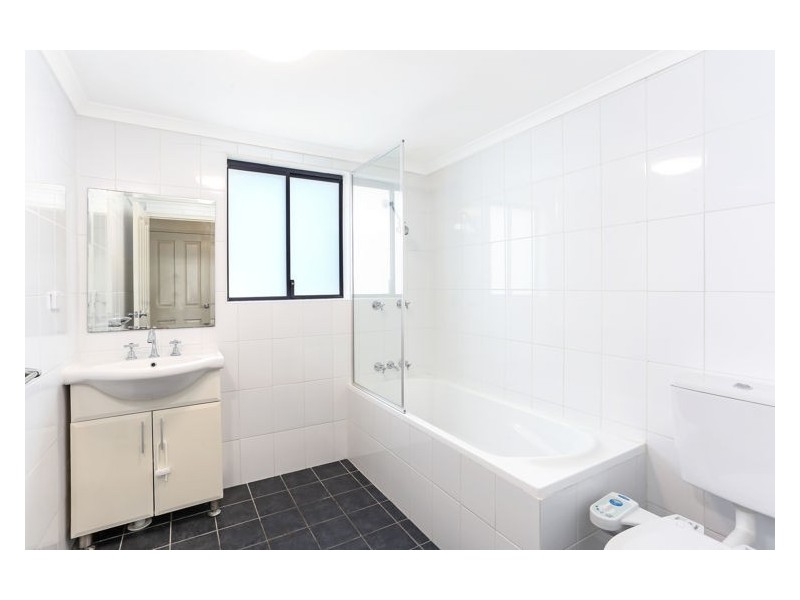 27/16-18 Oxford Street, Blacktown NSW 2148