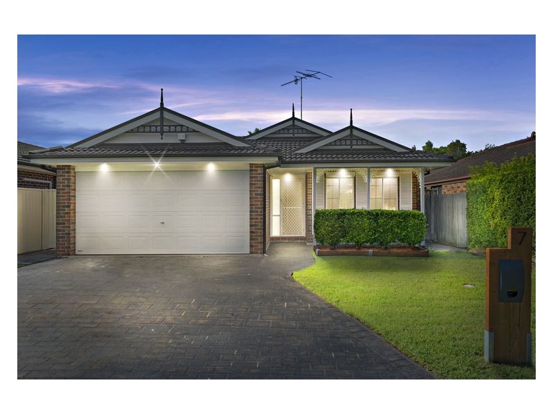 7 Flemming Grove, Doonside NSW 2767