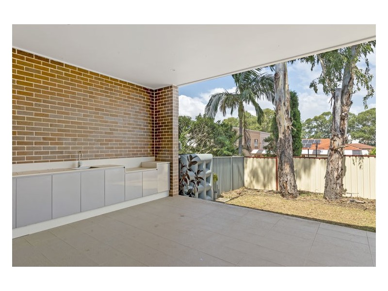18A Edgeware Road, Prospect NSW 2148