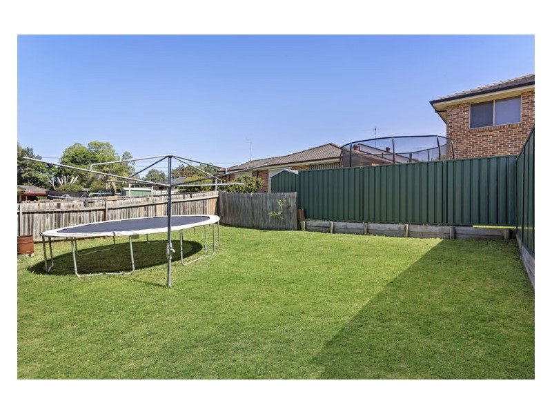 8 Sittella Place, Glenmore Park NSW 2745