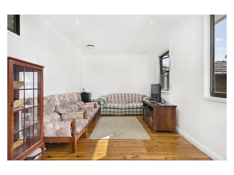 9 Julie Street, Blacktown NSW 2148