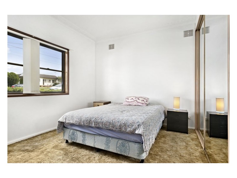 9 Julie Street, Blacktown NSW 2148