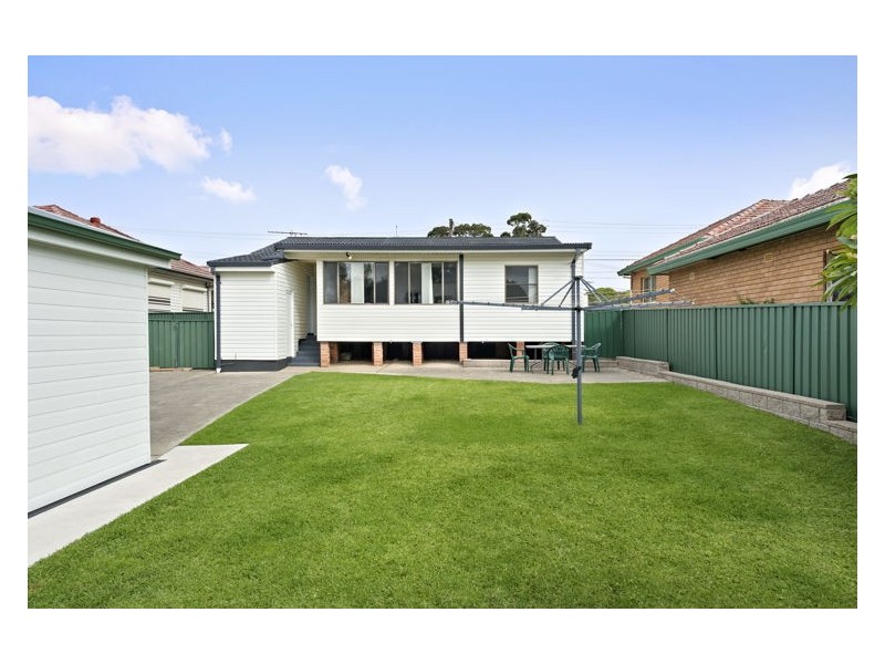 9 Julie Street, Blacktown NSW 2148