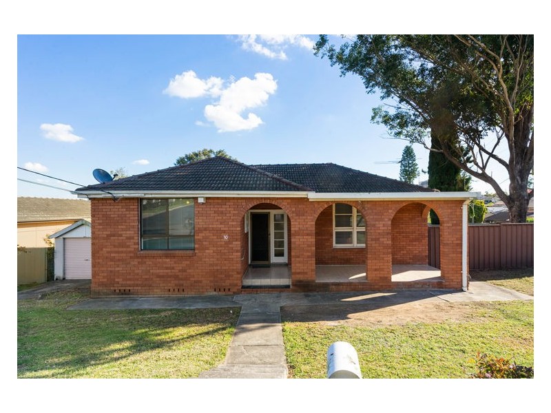 30 Dawn Drive, Seven Hills NSW 2147