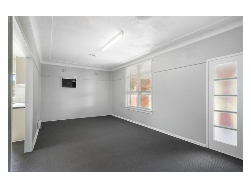 30 Dawn Drive, Seven Hills NSW 2147