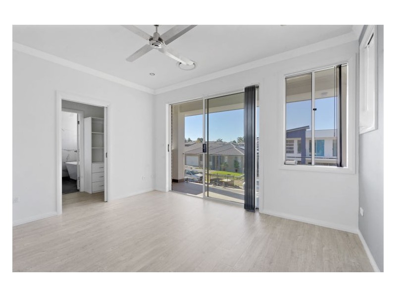 20b Voysey Close, Quakers Hill NSW 2763