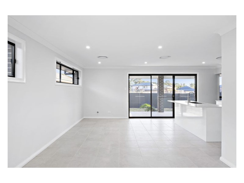 41 Romagnola Street, Box Hill NSW 2765