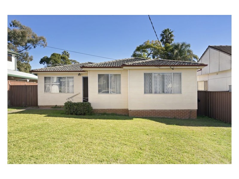 32 Maud Street, Blacktown NSW 2148