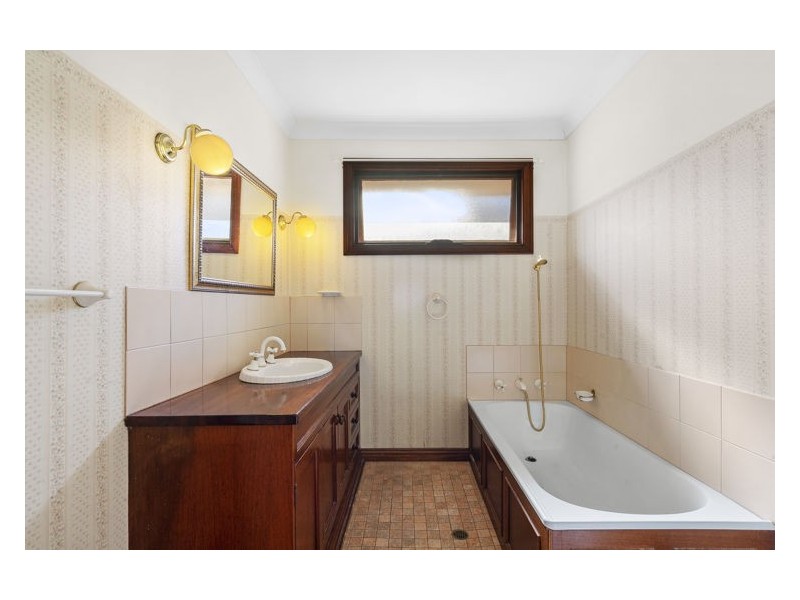 12 McIntosh Street, Kings Park NSW 2148