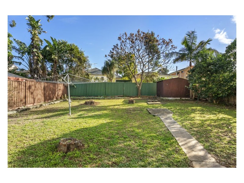 8 Faye Street, Seven Hills NSW 2147