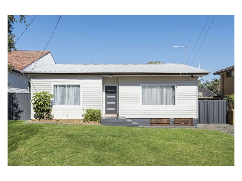 4 Iona Street, Blacktown NSW 2148