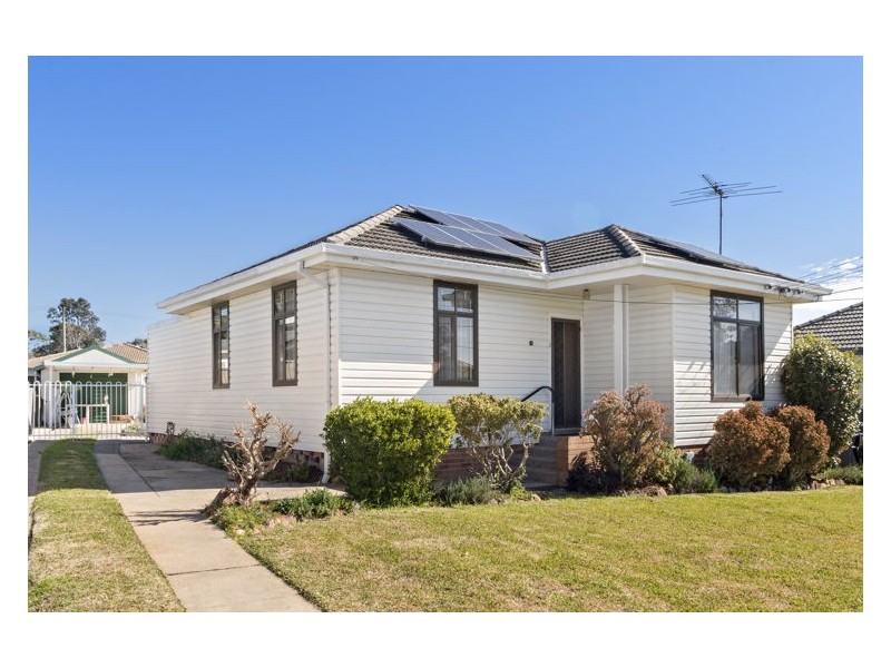 4 Sturt Street, Lalor Park NSW 2147