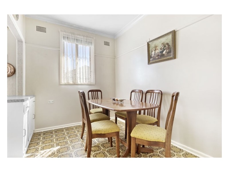 4 Sturt Street, Lalor Park NSW 2147