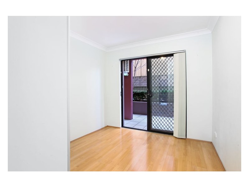 4/17 Bruce Street, Blacktown NSW 2148