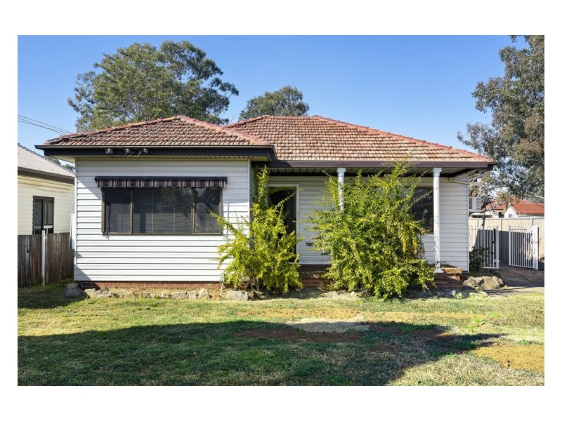 33 Norfolk Street, Blacktown NSW 2148