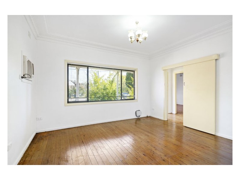 33 Norfolk Street, Blacktown NSW 2148