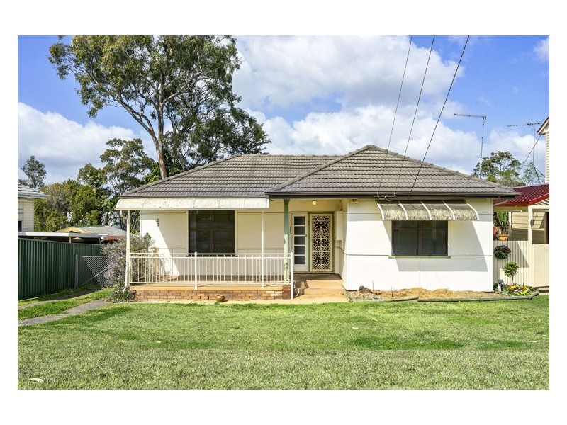 23 Mamie Avenue, Seven Hills NSW 2147