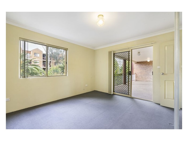 43/8-10 Fourth Avenue, Blacktown NSW 2148