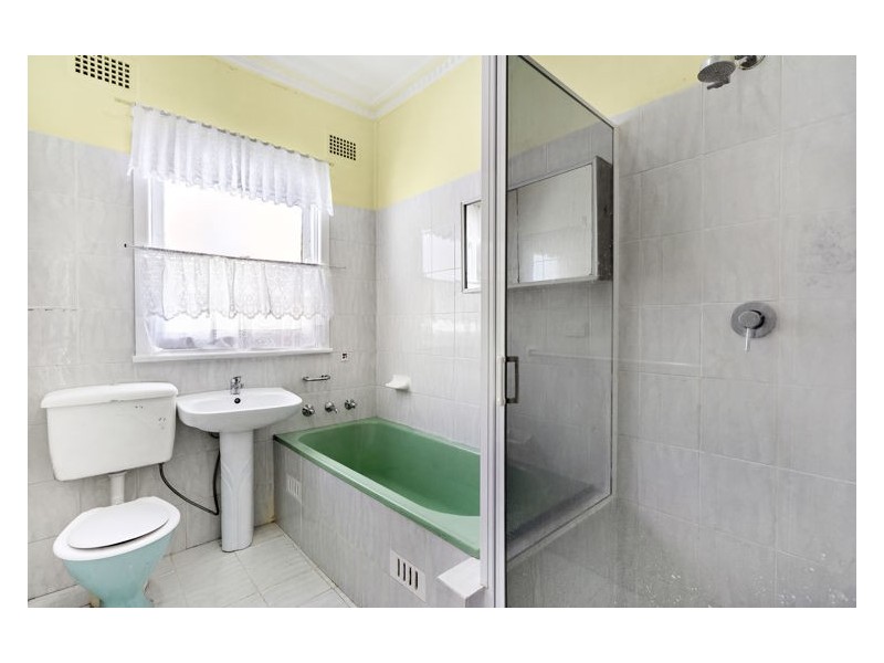 109 Newton Road, Blacktown NSW 2148