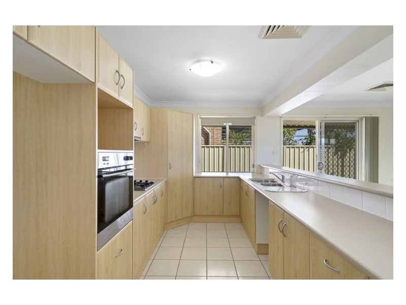 11 Leafy Grove, Plumpton NSW 2761