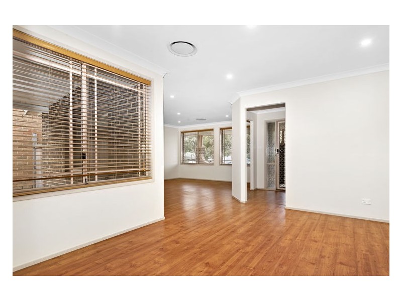 27 Brickfield Place, Blacktown NSW 2148