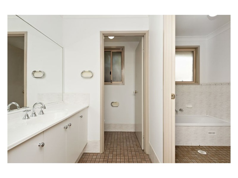 27 Brickfield Place, Blacktown NSW 2148