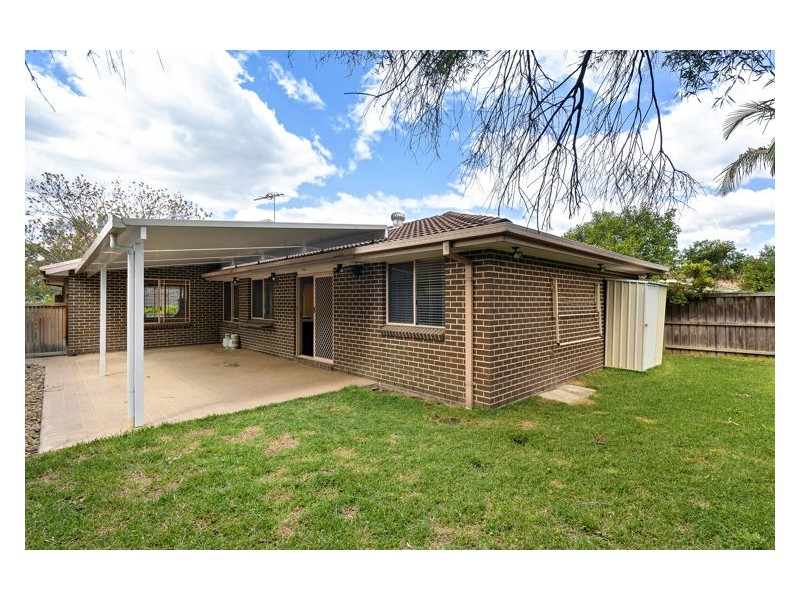 27 Brickfield Place, Blacktown NSW 2148