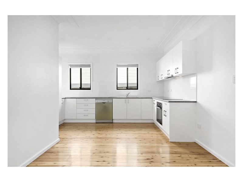 33 Blue Hills Crescent, Blacktown NSW 2148