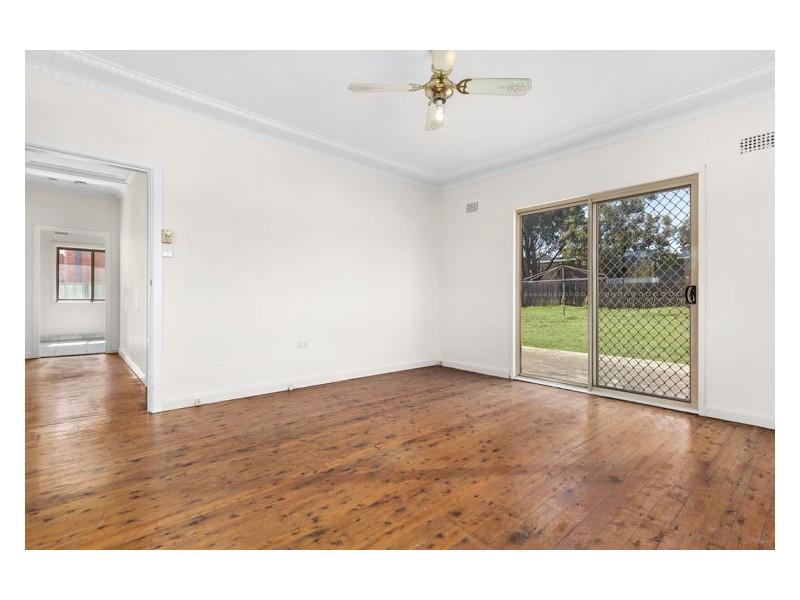 15 Cobham Street, Kings Park NSW 2148