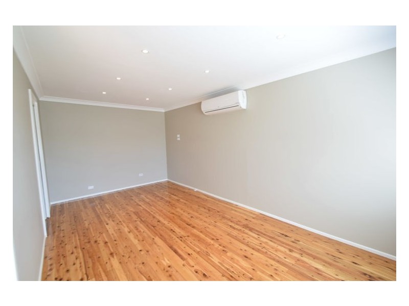 10 Desley Street, Prospect NSW 2148