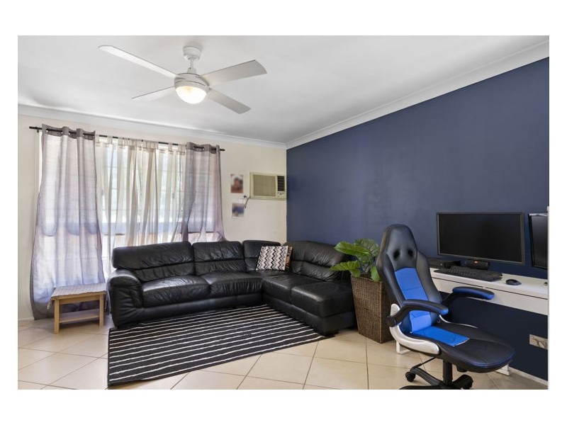 34 De Castella Drive, Blacktown NSW 2148