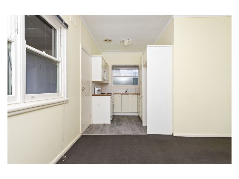 16 Sullivan Street, Blacktown NSW 2148