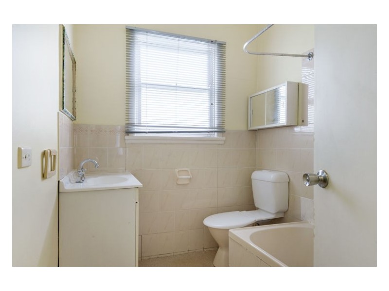 16 Sullivan Street, Blacktown NSW 2148