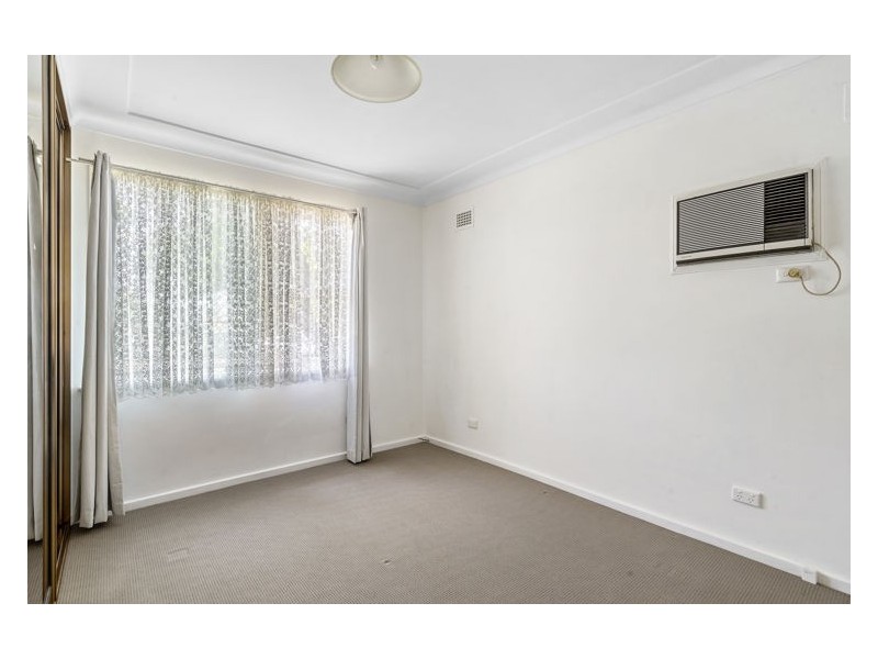 26 Sylvia Street, Blacktown NSW 2148